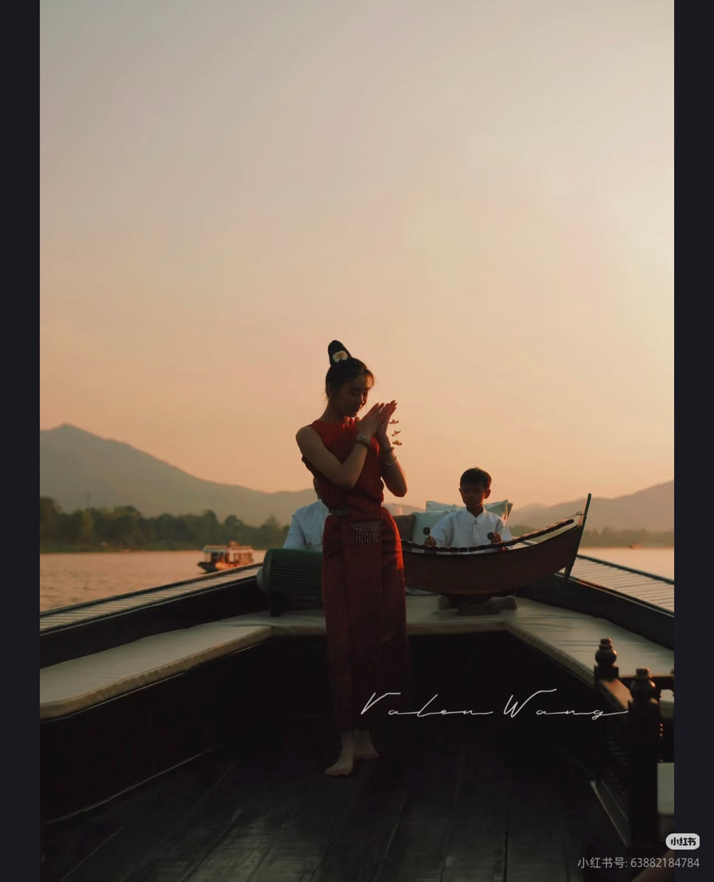 River Sun Sunset Dinner Cruise – Mekong River, Luang Prabang